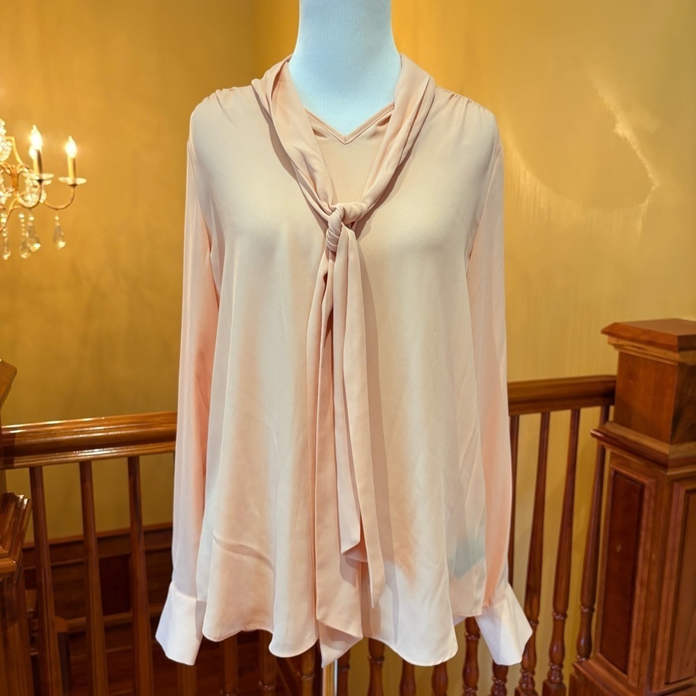 Sheer Lightweight Blouse Peachy Pink w/Front Neck Tie Wmn’s M